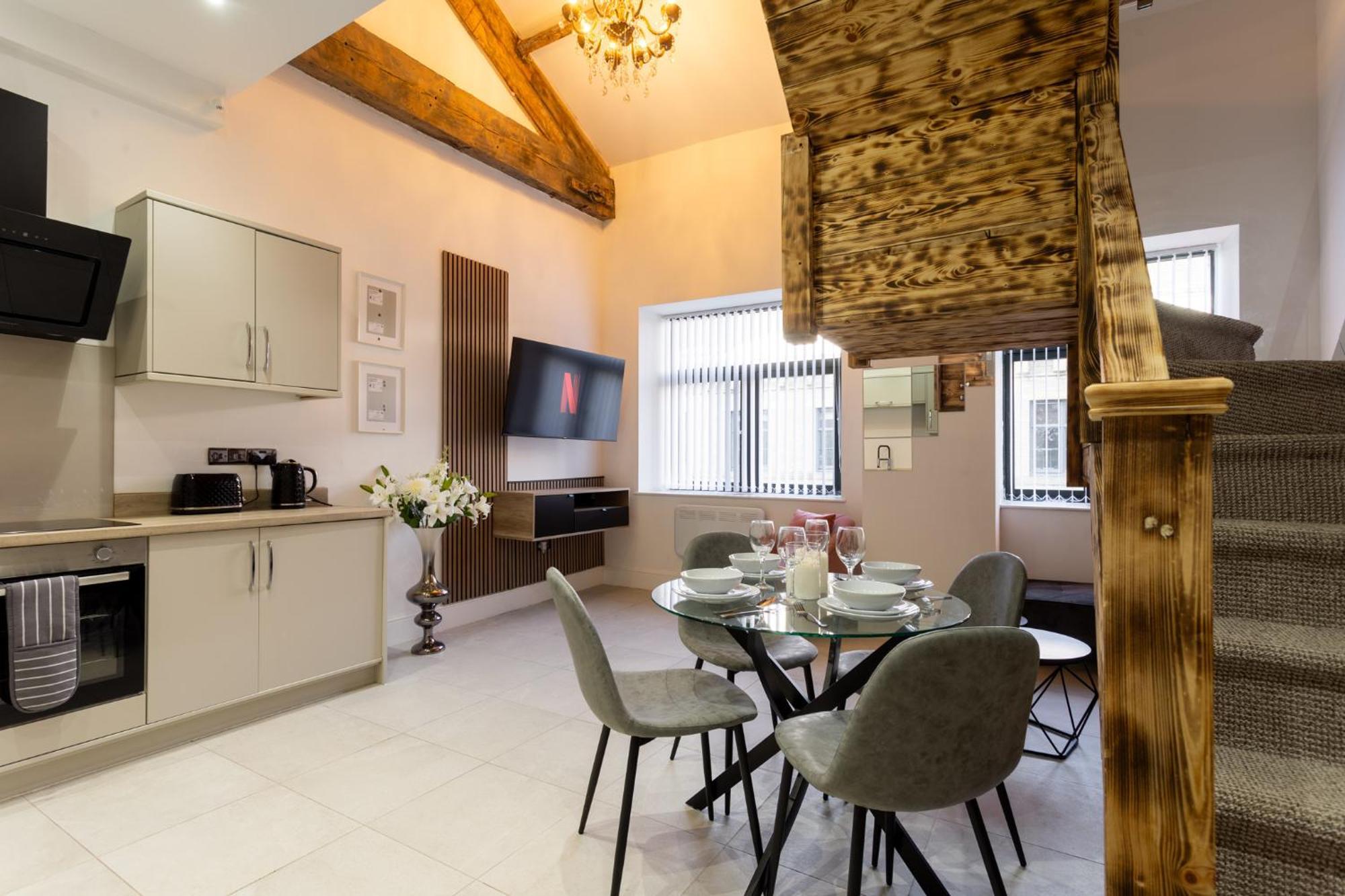 Bradford Luxury Central Apartment Exterior photo